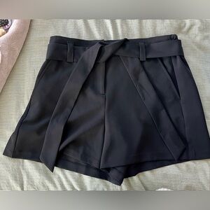 Women’s Dress Shorts - Large
